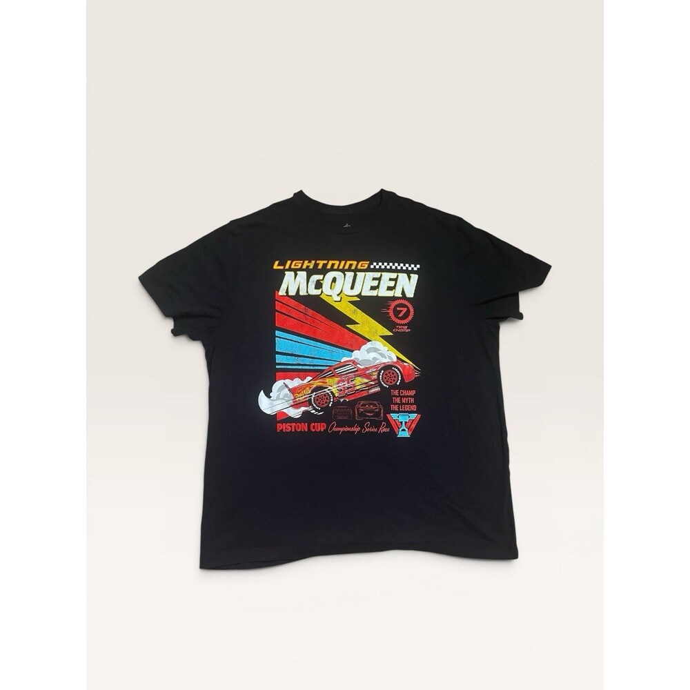 Disney Pixar Cars Lighting McQueen Adult T-Shirt Size 2XL